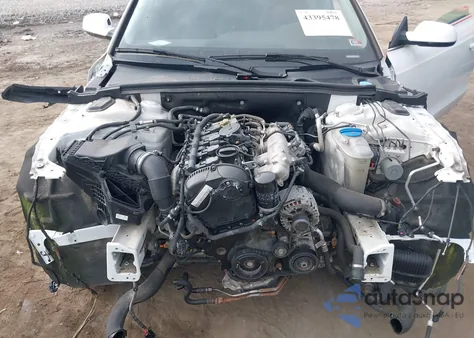 2016 Audi A5 2.0T Premium z USA, uszkodzony, nr VIN WAUM2AFR2GA012403